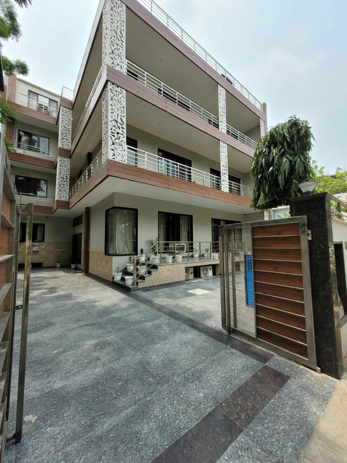 Raj Residency Stay Gurgaon Exterior photo